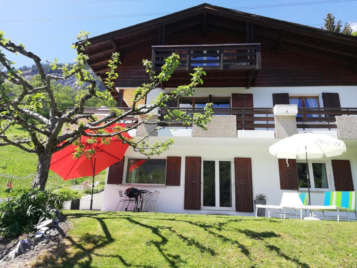 Chalet Waldrand Inden Dış mekan fotoğraf